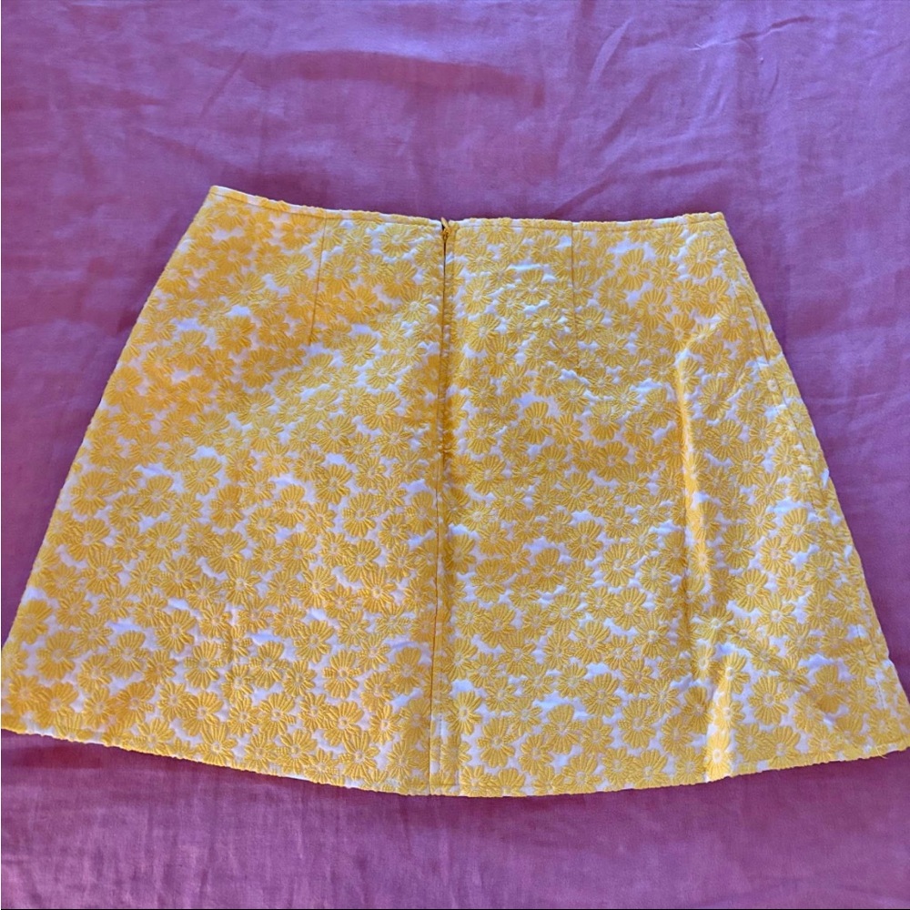 NWT Tuckernuck Yellow Daisy Jacquard Meg Mini Skirt, Size Small